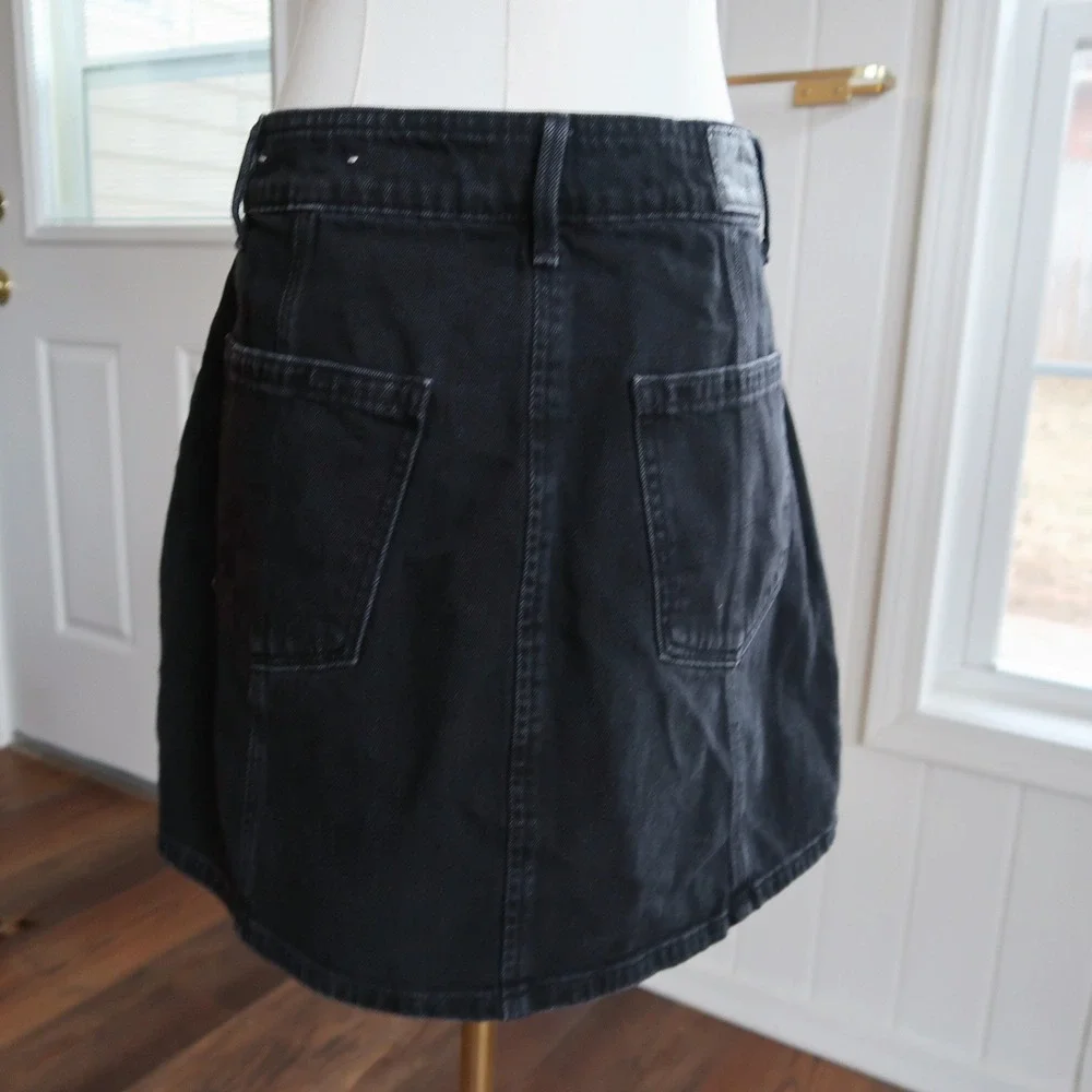 American‎ Eagle Womens Button Front Denim Mini Skirt 6 Indie Sleaze Grunge Y2K - Picture 2 of 8